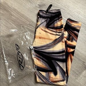 Ring Leggins NWT